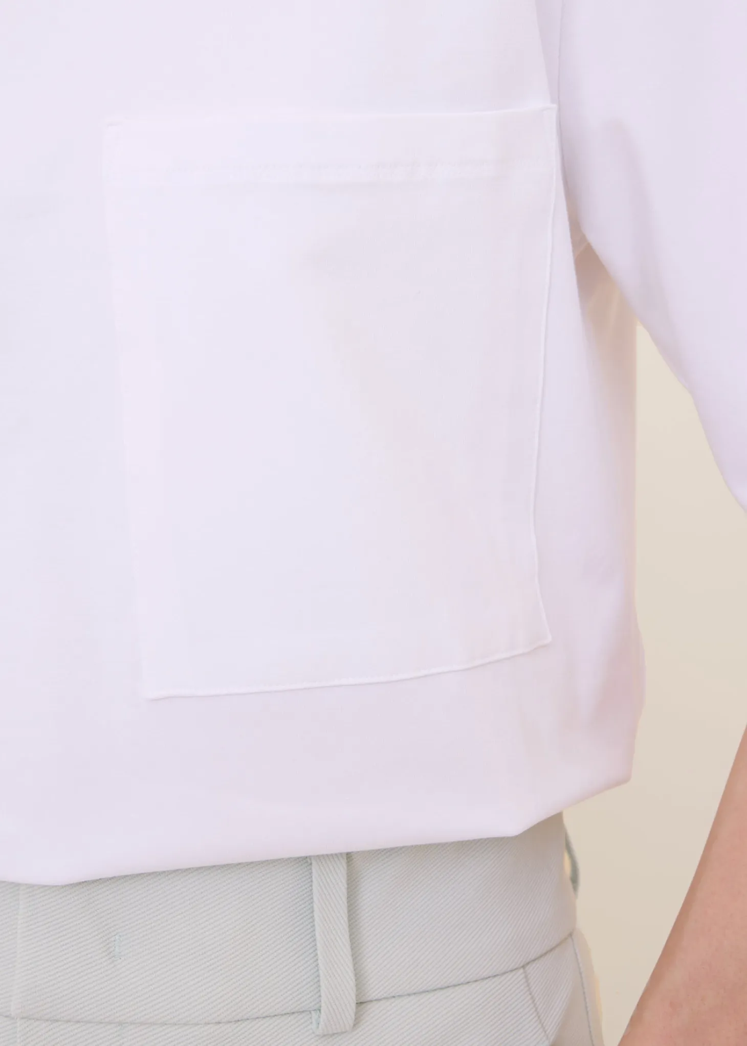 Big pocket jersey t-shirt