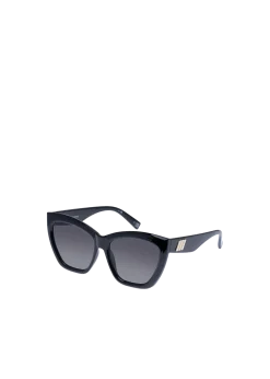 Cat-eye sunglasses