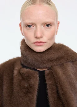 Clean faux fur coat