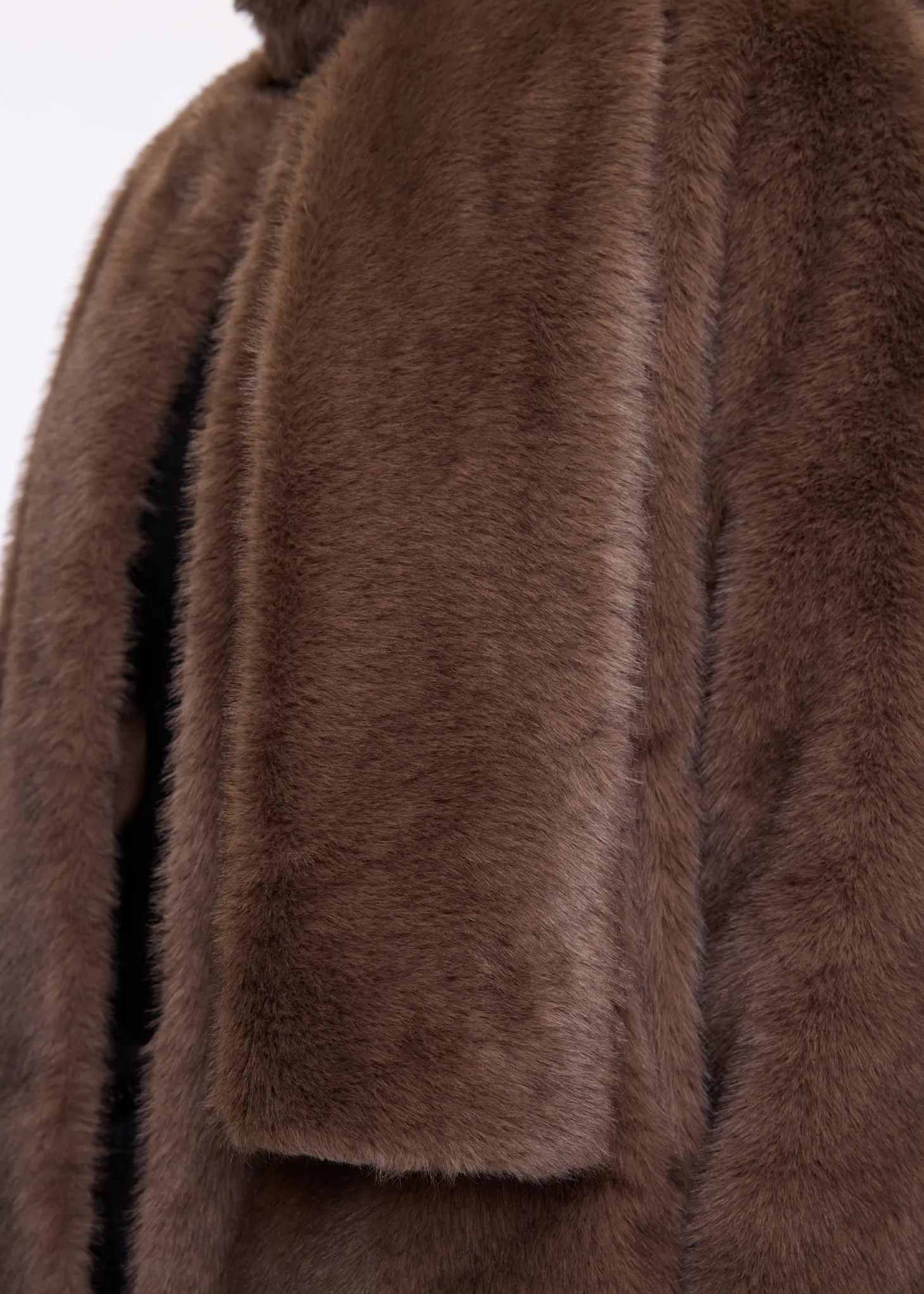 Clean faux fur coat