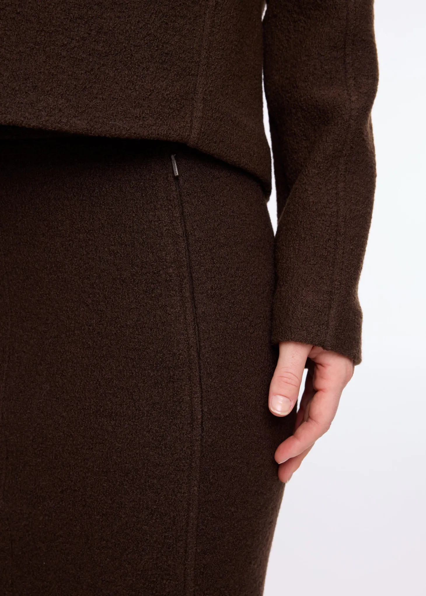 Curl wool pencil skirt