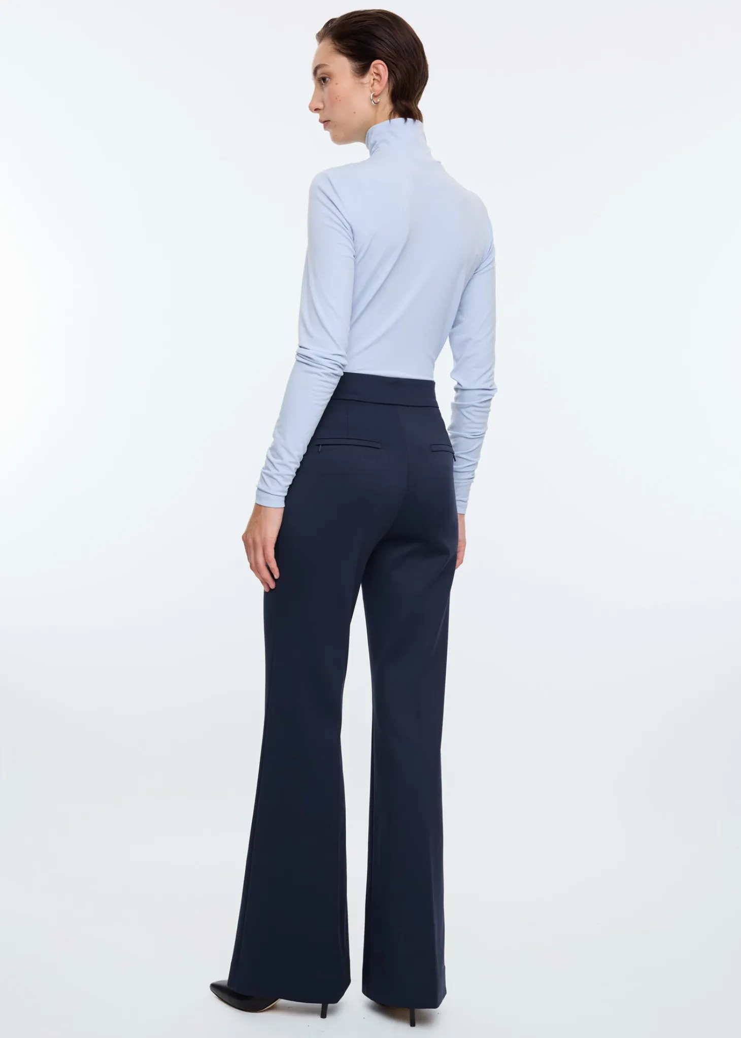 Hightech flaired broek