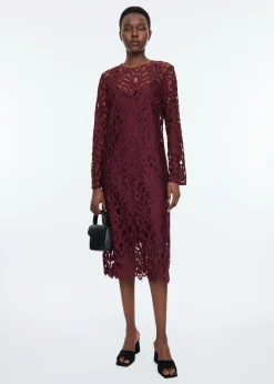 Lace midi dress