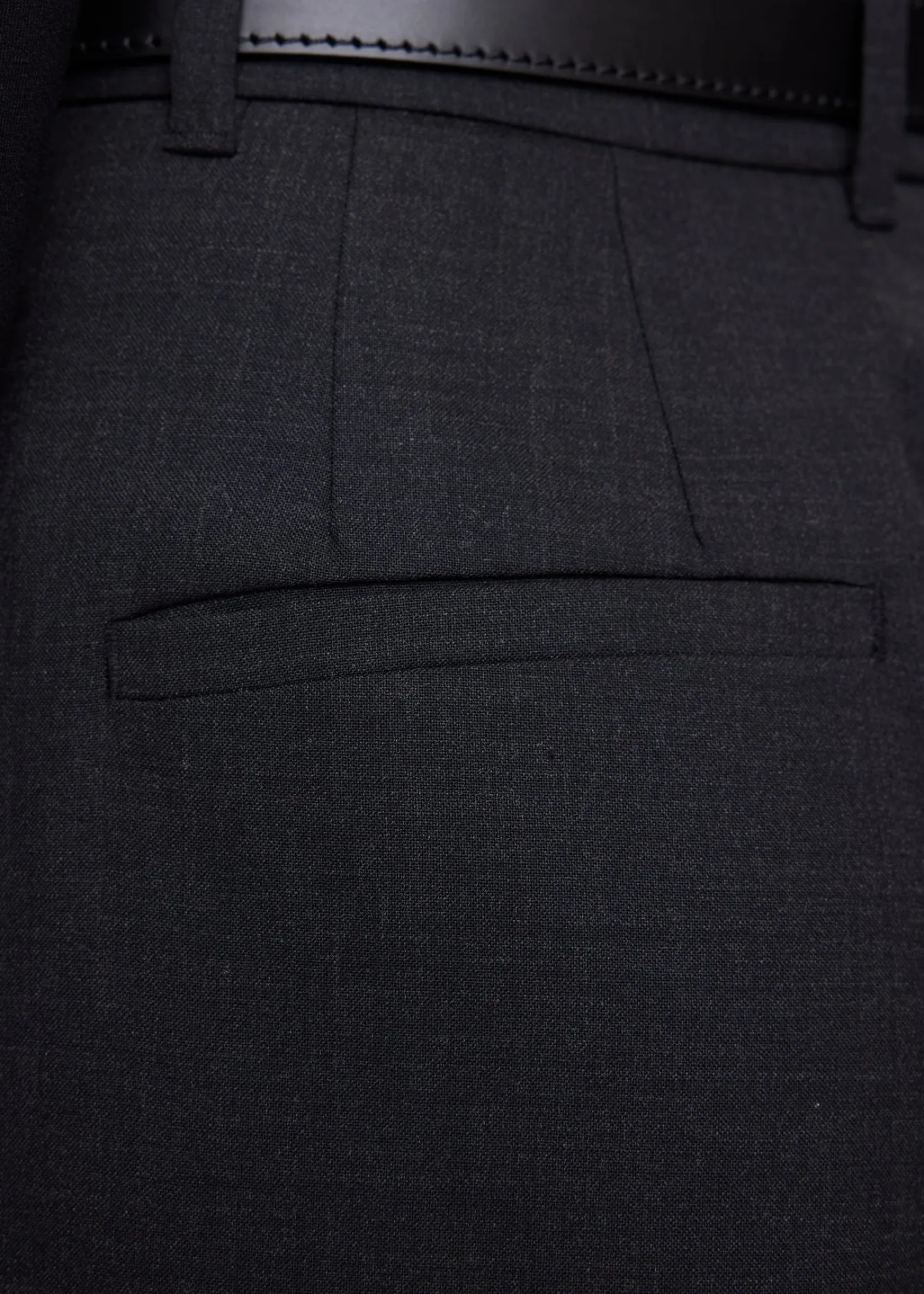 Low crotch wool chino