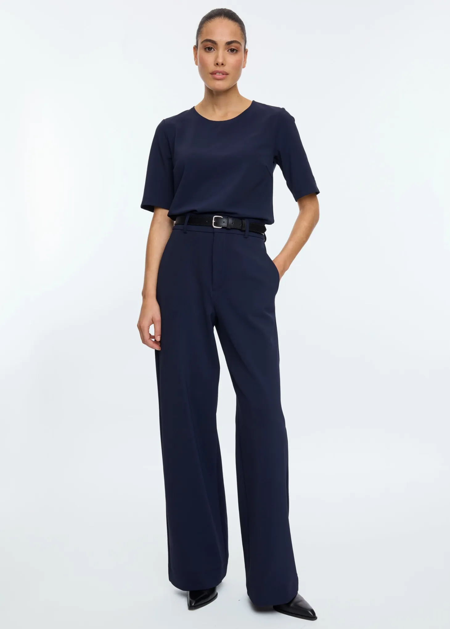 Mid sleeve twill top