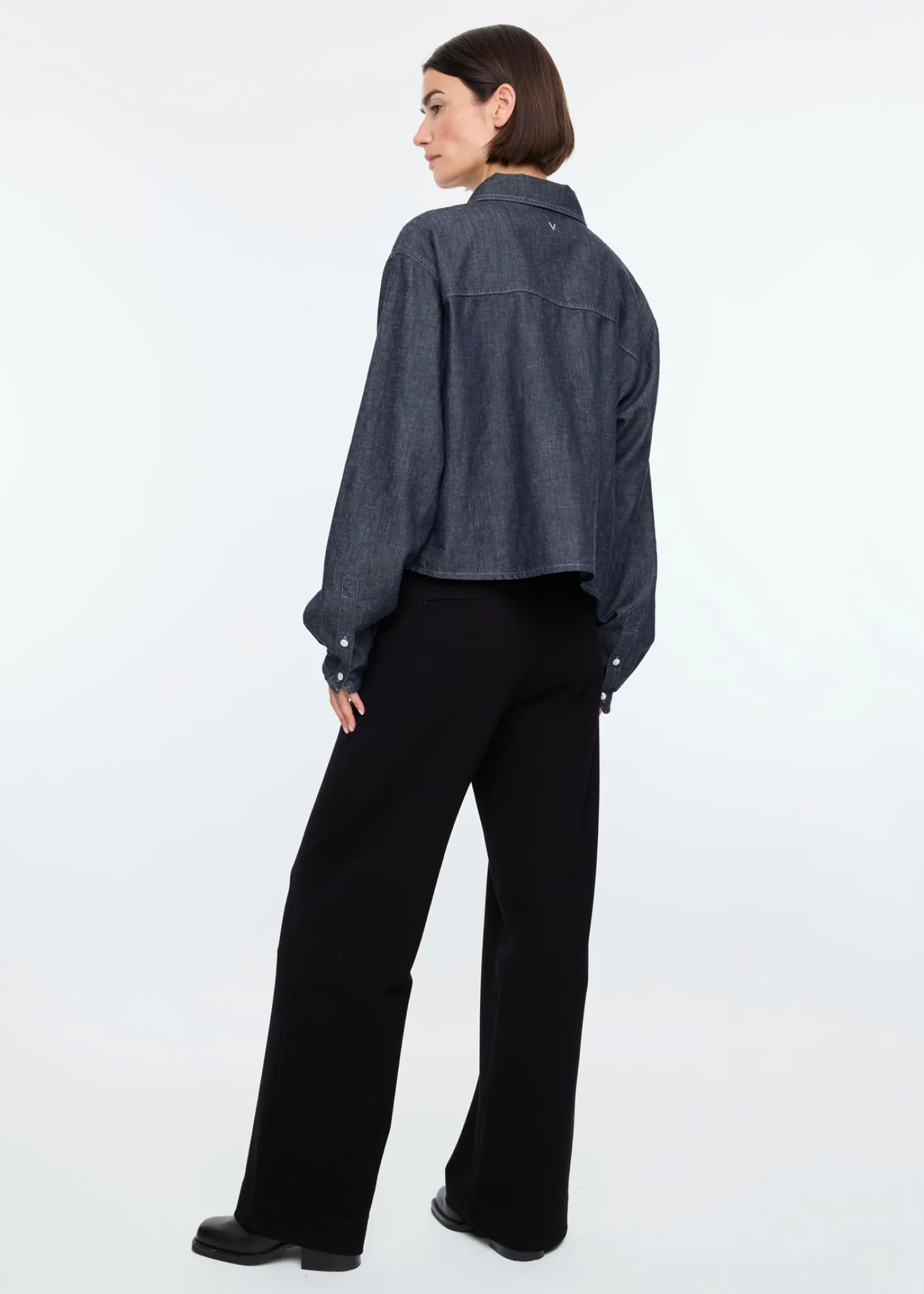 Rinsed chambray blouse