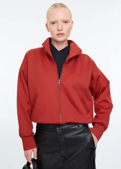 Smooth indoor jacket