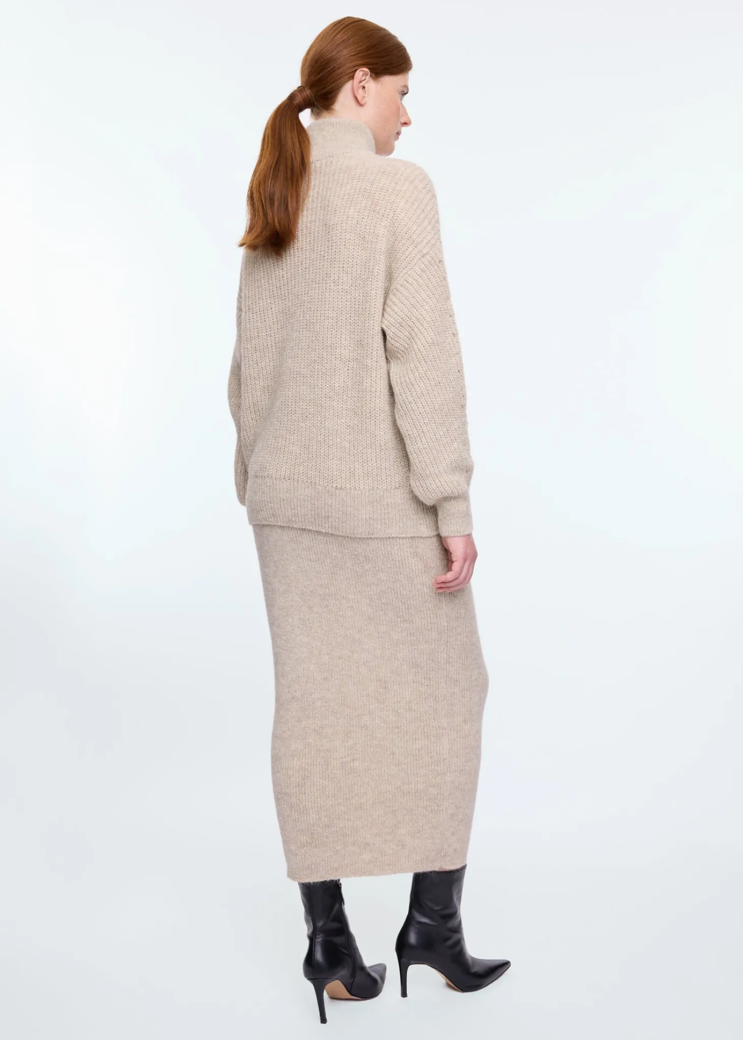 Soft knit skirt