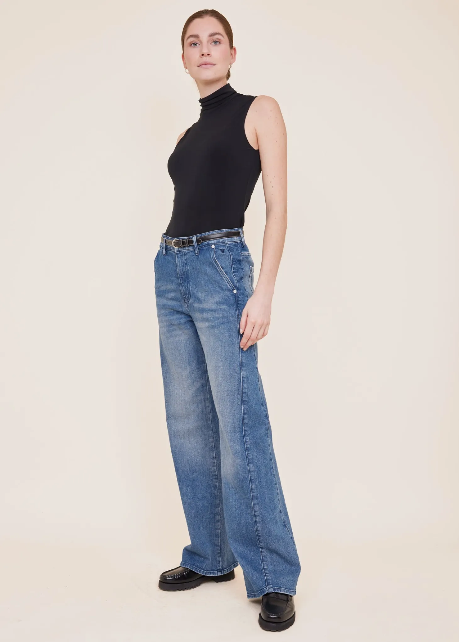 Tricot tanktop met col