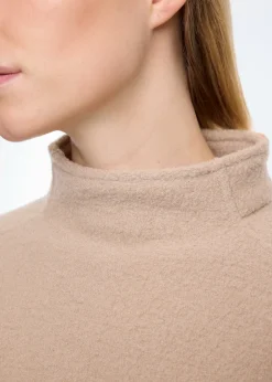 Turtle curl wool sweater