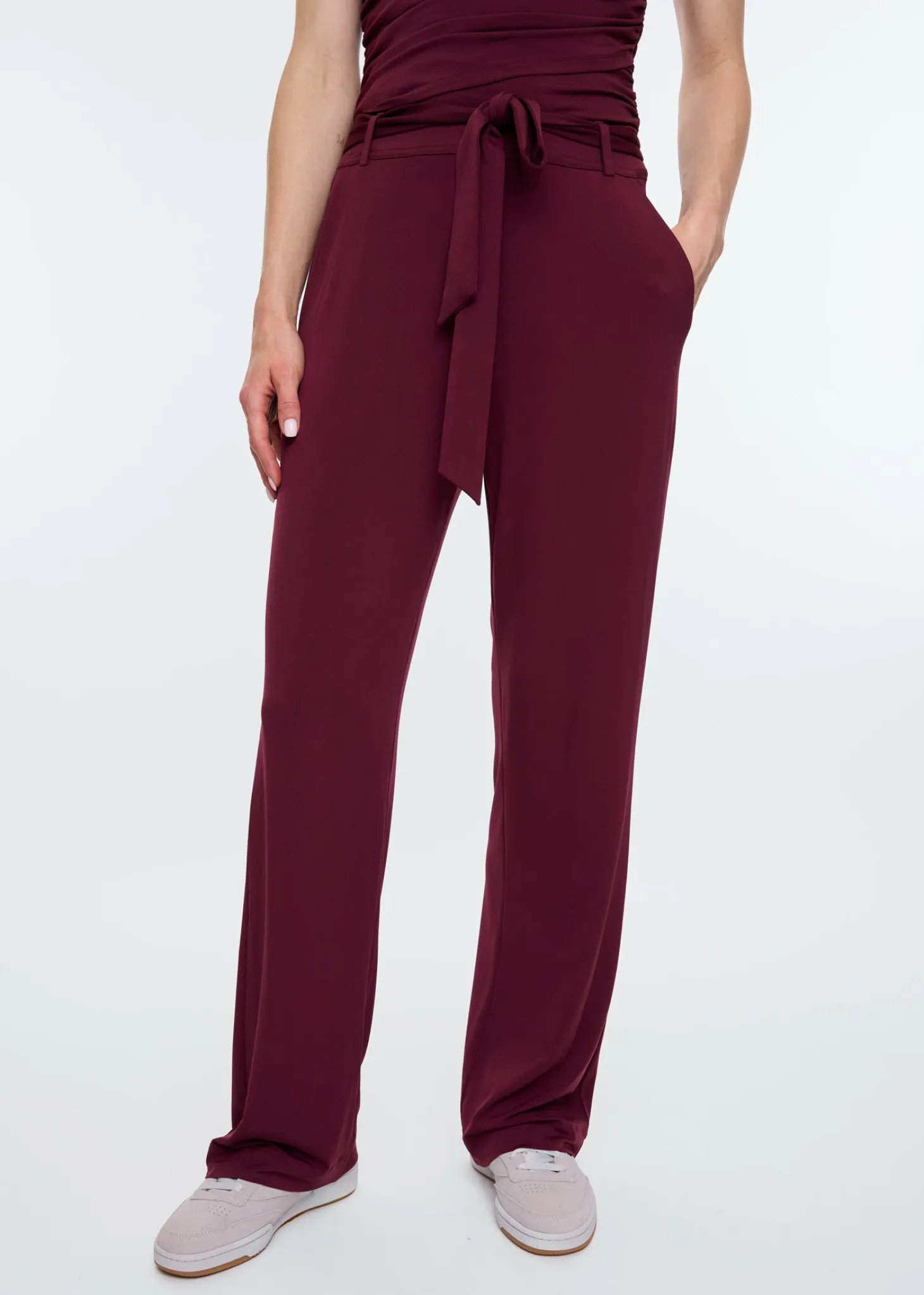 Wide leg chino