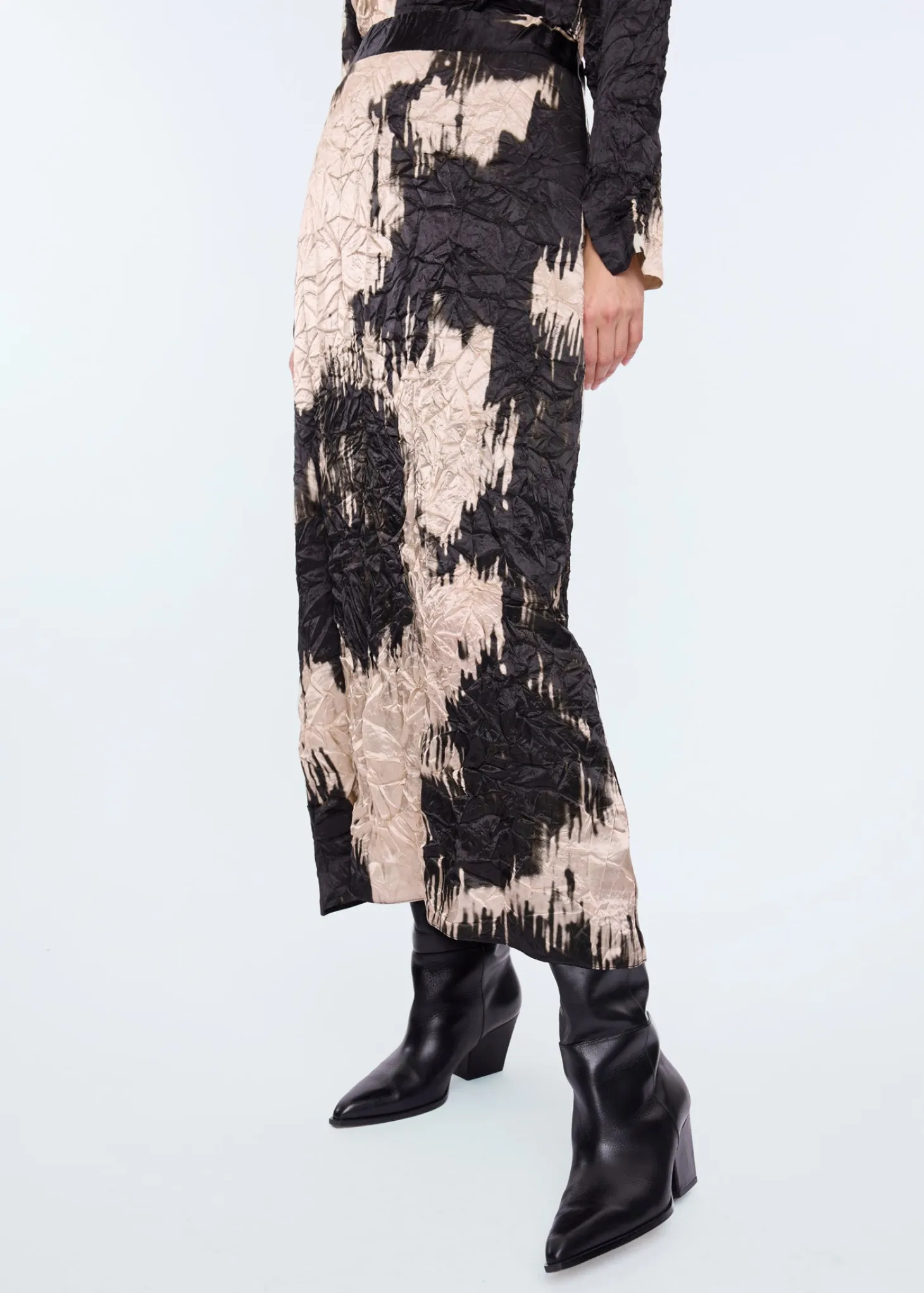 Wrinkle champagne skirt