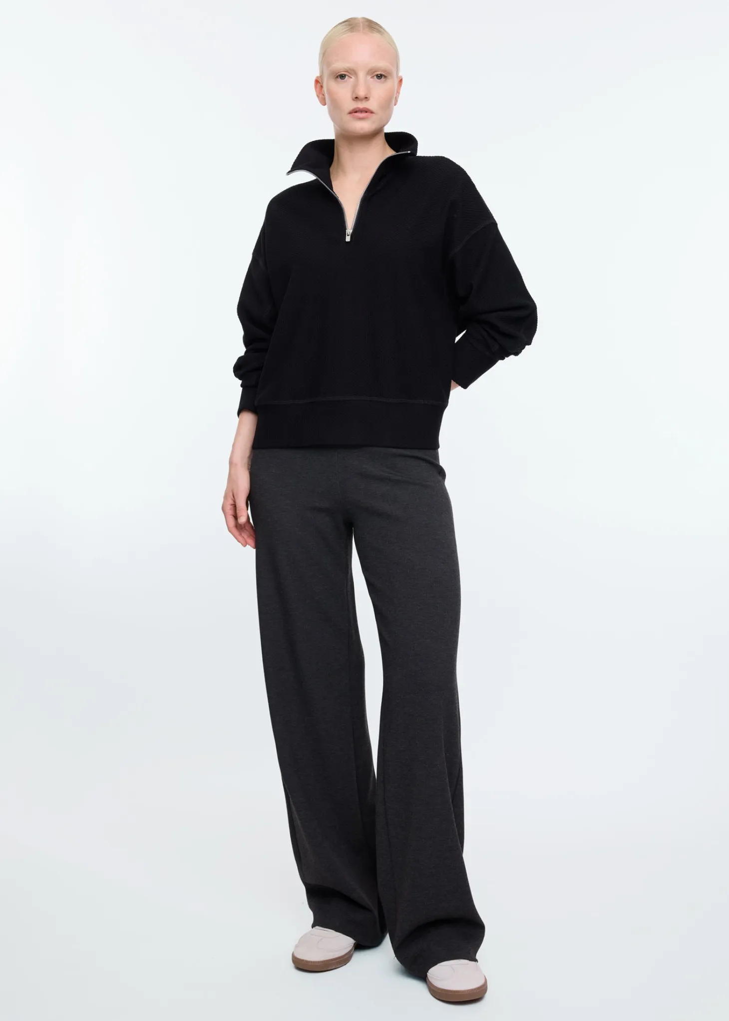 Zip up struc sweater