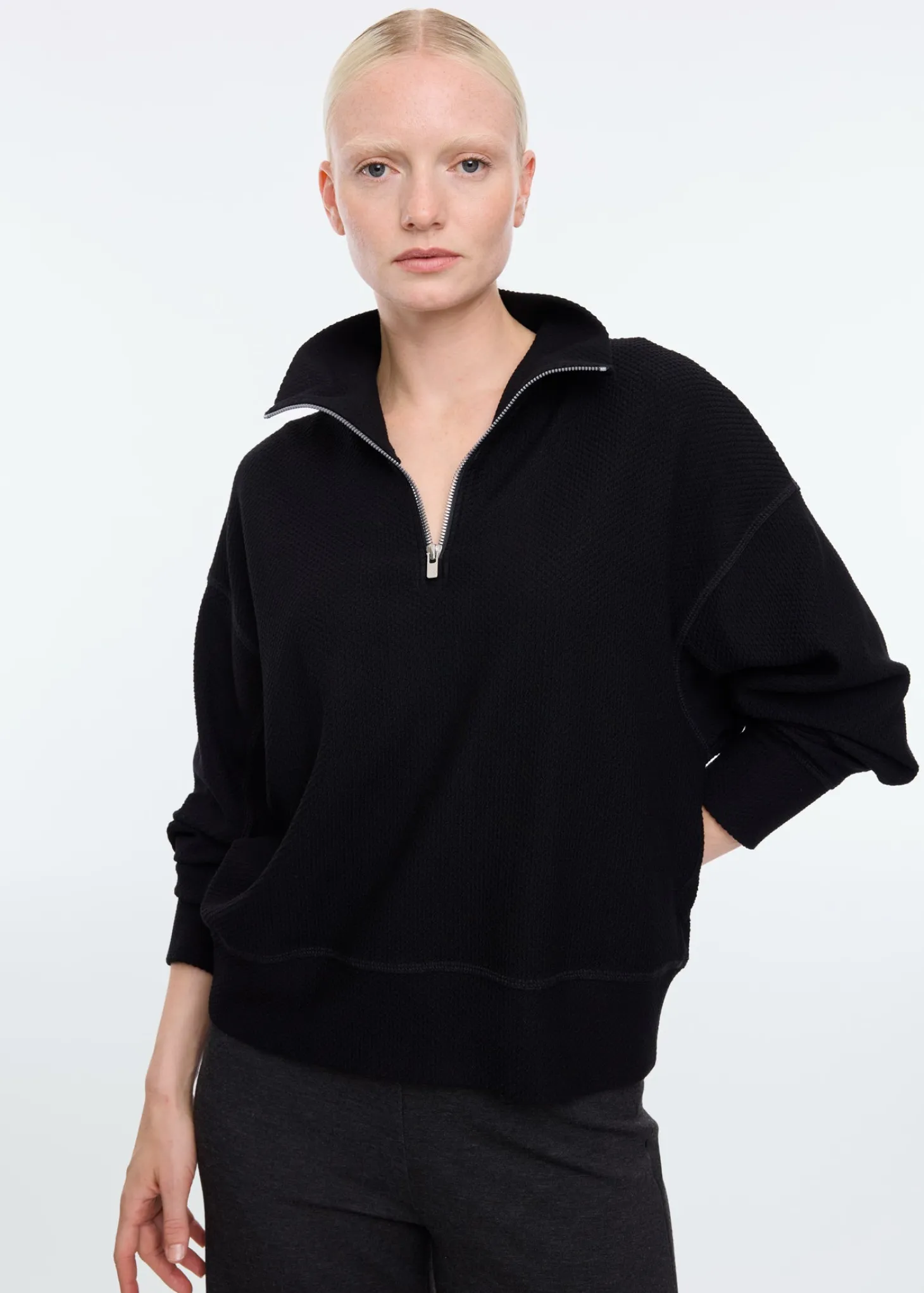 Zip up struc sweater